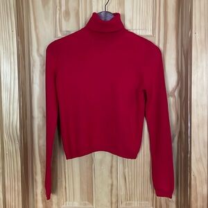 Victoria Secret Moda International- Cropped Turtleneck